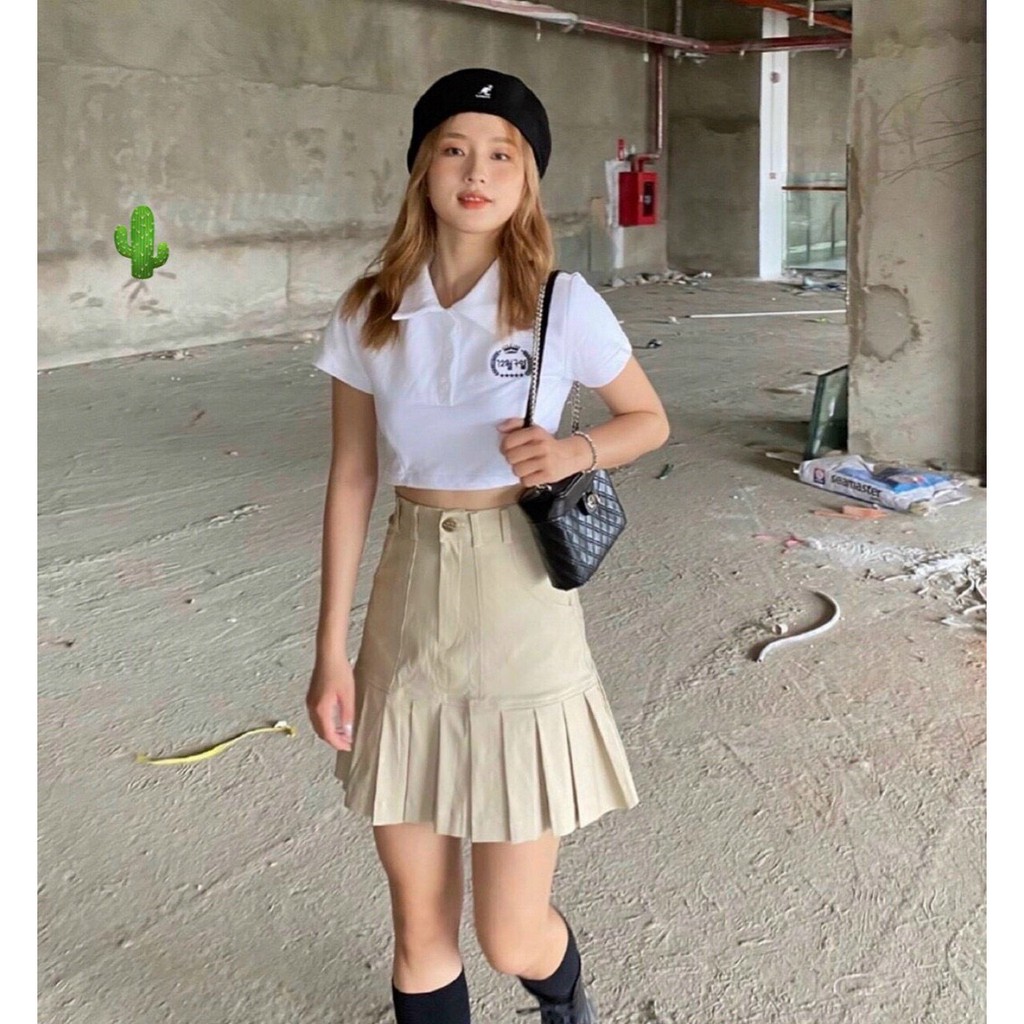 Áo thun croptop tay ngắn cổ bẻ polo thêu bên ngực pc