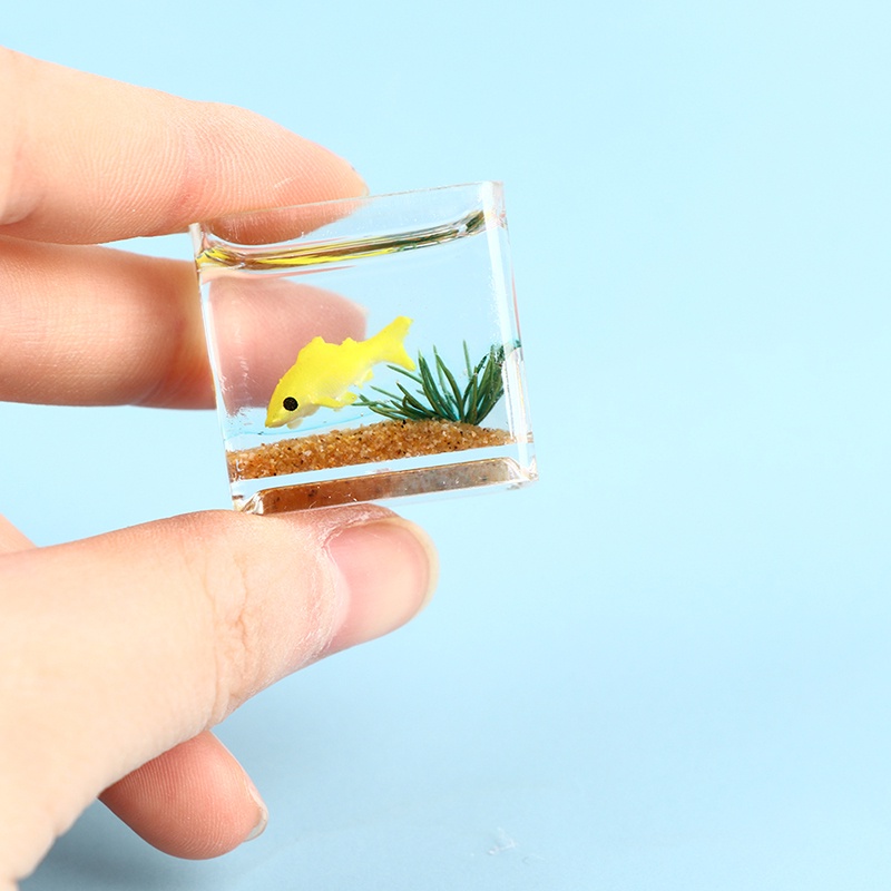 Bộ 2 Mô Hình Cá Vàng Mini Bằng Nhựa Trong Suốt Dùng Trang Trí