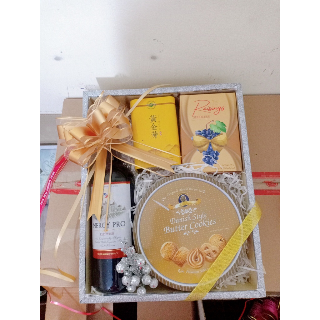 GIỎ QUÀ TẾT khay quà tết ý nghĩa | BigBuy360 - bigbuy360.vn