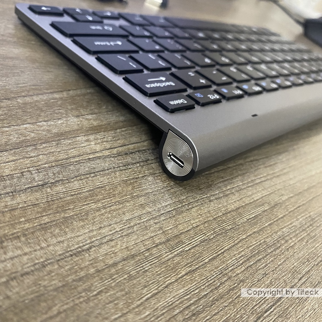 Bàn phím không dây cao cấp sạc điện kết nối máy tính, Laptop, PC, SmartTV, TVBox