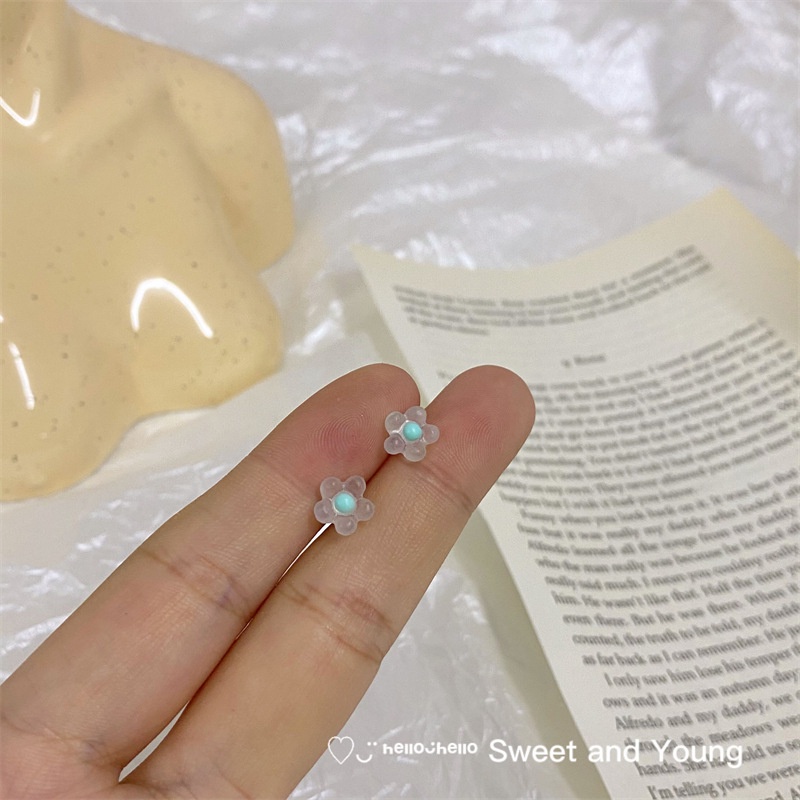 Khuyên tai nhựa tạo hình hoa xinh xắn cho nữ