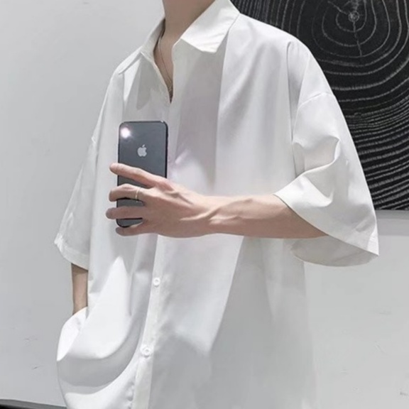 Áo sơ mi ngắn tay xẻ tà dáng rộng màu trơn phong cách Hàn Quốc mặc thường ngày retro cho nam