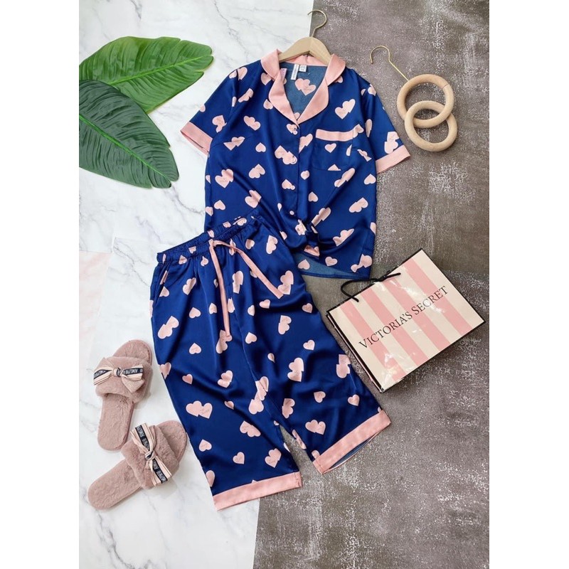 [Mã WASTCOOL giảm 15% tối đa 50K đơn 99K] BÁN SỈ BỘ LỤA HÌNH TRÁI TIM 3M CHO NỮ | BigBuy360 - bigbuy360.vn