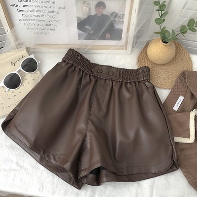 Quần sooc da PU, quần đùi nữ ống rộng Q74
