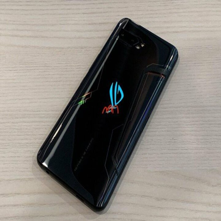 Đèn logo lưng máy Asus Rog Phone 2 ZS660K
