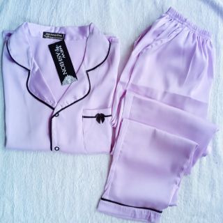 Bộ pijama lụa satin cát viền nơ ( tay cộc quần dài)