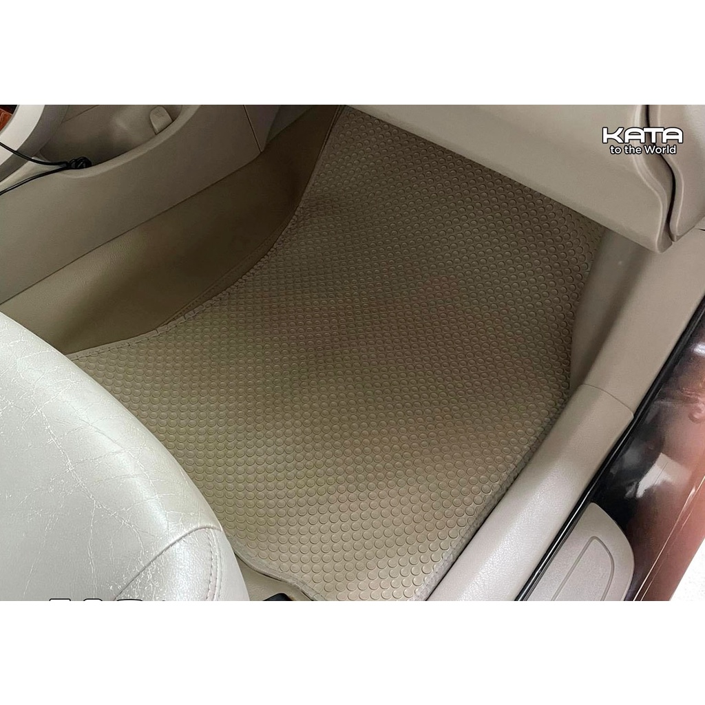 Thảm Lót Sàn Ô Tô KATA Cao Cấp Cho Xe Toyota Altis  - Không mùi, Không ẩm mốc, Dễ dàng vệ sinh