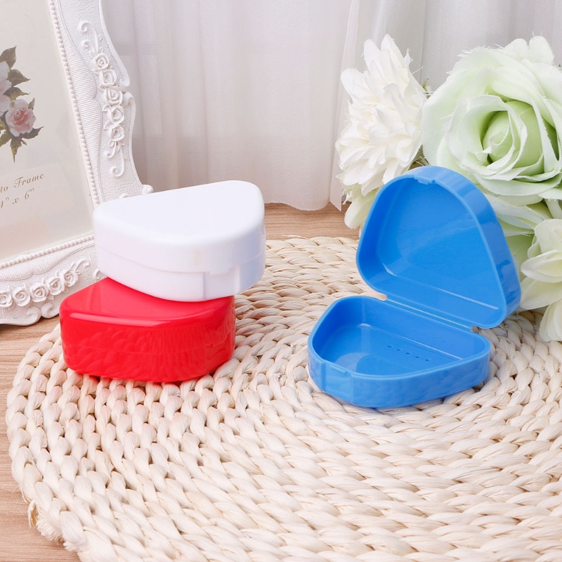 Hộp Đựng Răng Giả Tiện Lợi Cho Nha Sĩ