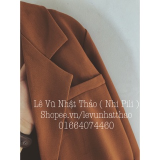 Blazer nâu 2 túi thiết kế .