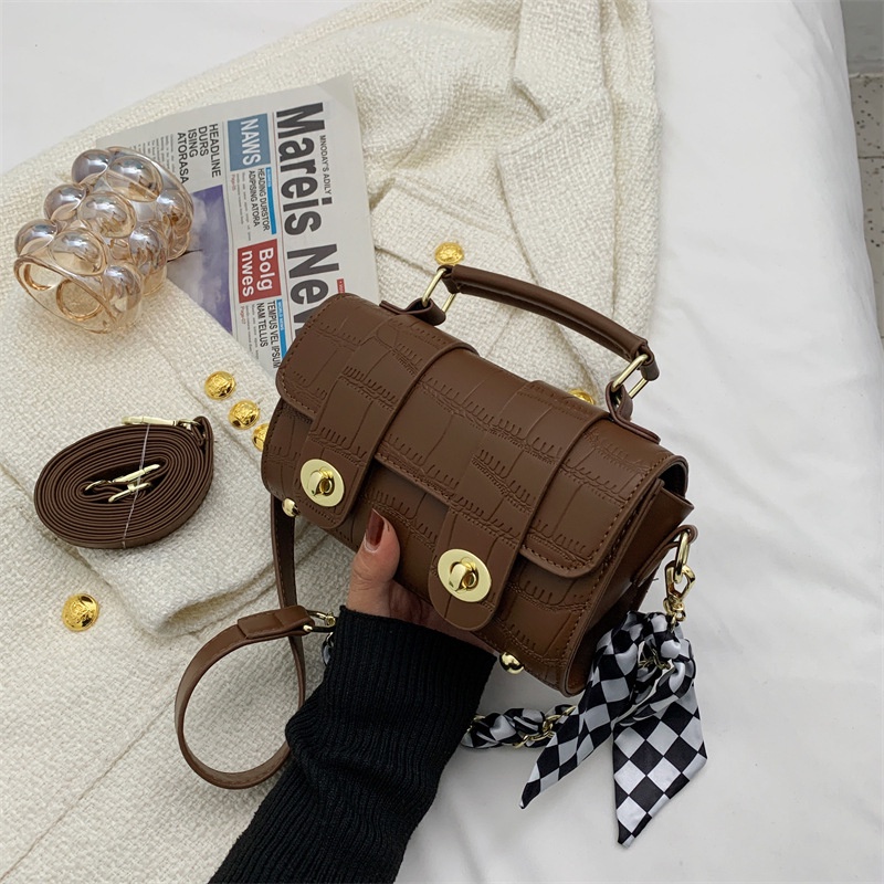 Túi Đeo Vai Boston Họa Tiết Vân Đá Nhỏ Gọn Thời Trang Cho Nữ