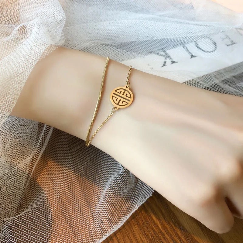 Lắc tay nữ TITAN NGUYÊN CHẤT vòng tay nữ mạ vàng 18k KHÔNG GỈ mặt chữ phúc trang sức titan thời trang mẫu mới 2021