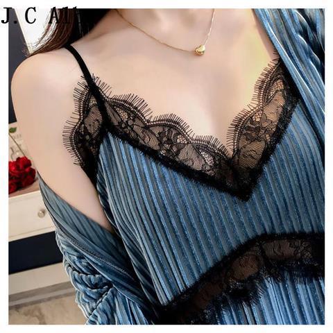 Bộ đồ ngủ tay dài vải nhung phối ren có đệm ngực phong cách Hàn Quốc thời trang xuân thu