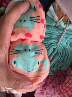 Tất trẻ em