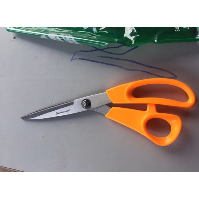 Kéo Nguyễn Đình cán nhựa loại 10inch sử dụng cắt vải cắt đồ gia dụng