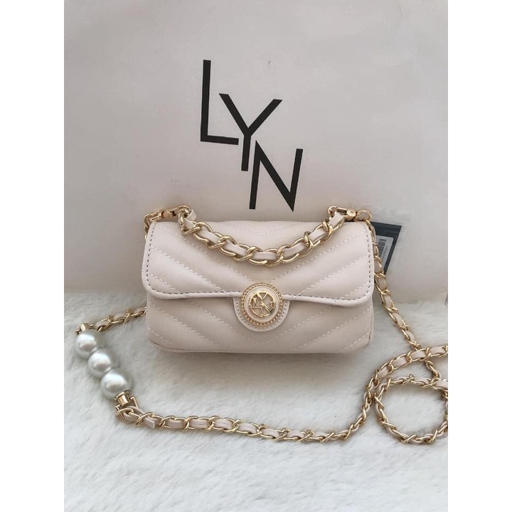 Túi nữ đeo chéo dây xích