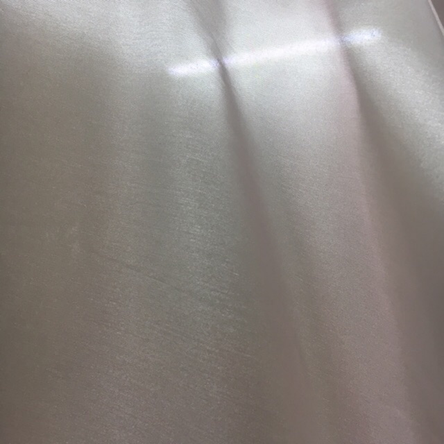 vải lụa lót trắng ( 10m x 1,6 m)