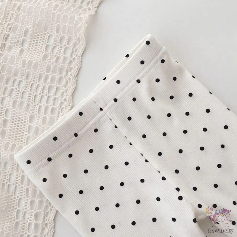 Set áo thun + quần dài họa tiết chấm bi phong cách Hàn Quốc dành cho bé gái