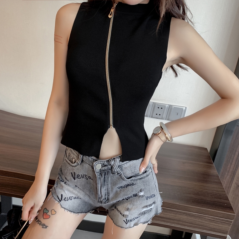 Áo lửng không tay khóa kéo phong cách quyến rũ dành cho nữ | BigBuy360 - bigbuy360.vn