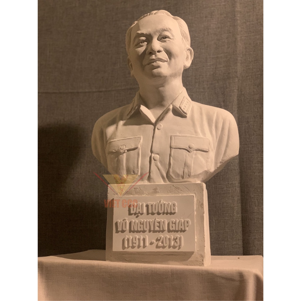 Tượng Cố Đại Tướng ❤️VÕ NGUYÊN GIÁP❤️