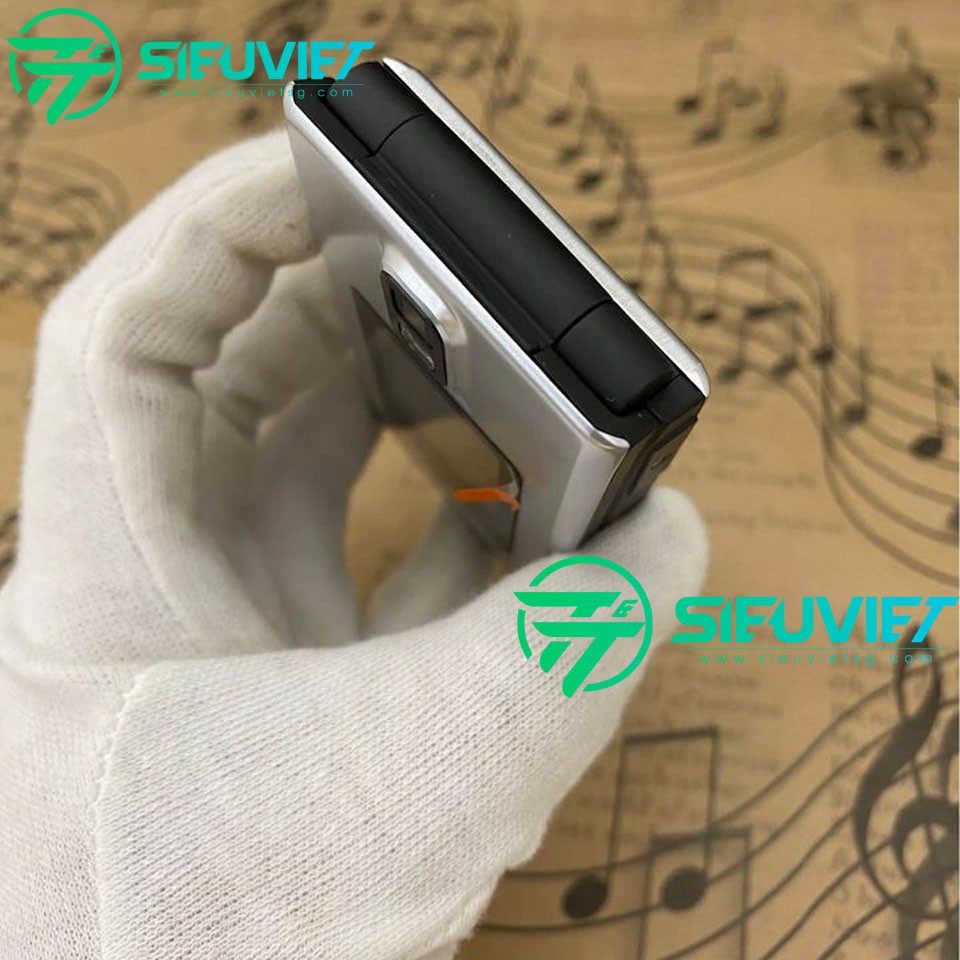 ĐIỆN THOẠI NOKIA 6650 NĂP GẬP LIKE NEW