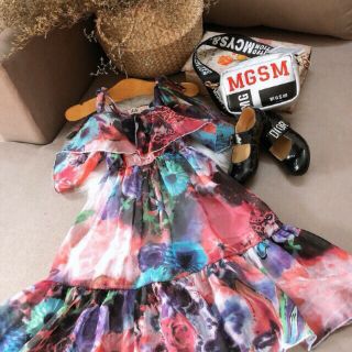 Đầm maxi đi biển cho bé gái