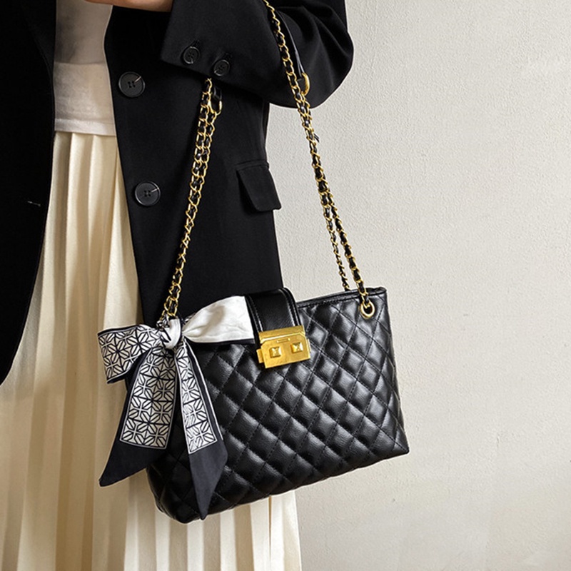 Túi Đeo Chéo Hình Vuông Cỡ Lớn Phối Dây Đeo Sợi Xích Thời Trang Cho Nữ