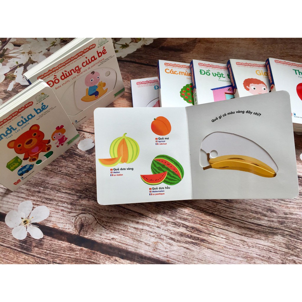Sách chuyển động thông minh đa ngữ Việt - Anh - Pháp: Các loại hoa quả