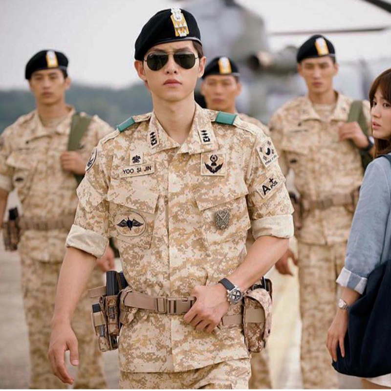 Kính mát phân cực chống tia UV400 phong cách Hàn Quốc nhiều màu thời trang cho nam nữ