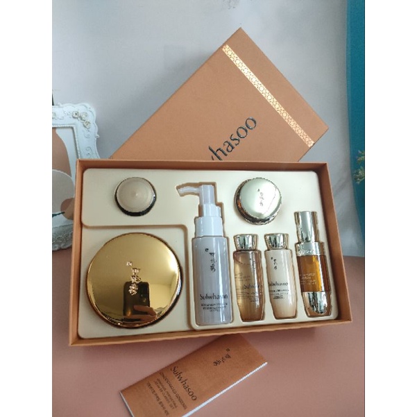 Sét kem dưỡng nhân sâm vàng sulwhasoo Concentrated_Ginseng_Renewing_Cream_EX