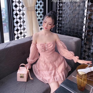Đầm cúp ngực xoè tầng