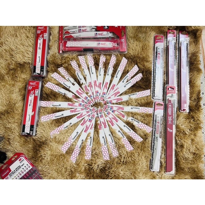 Lưỡi cưa kiếm milwaukee 22cm
