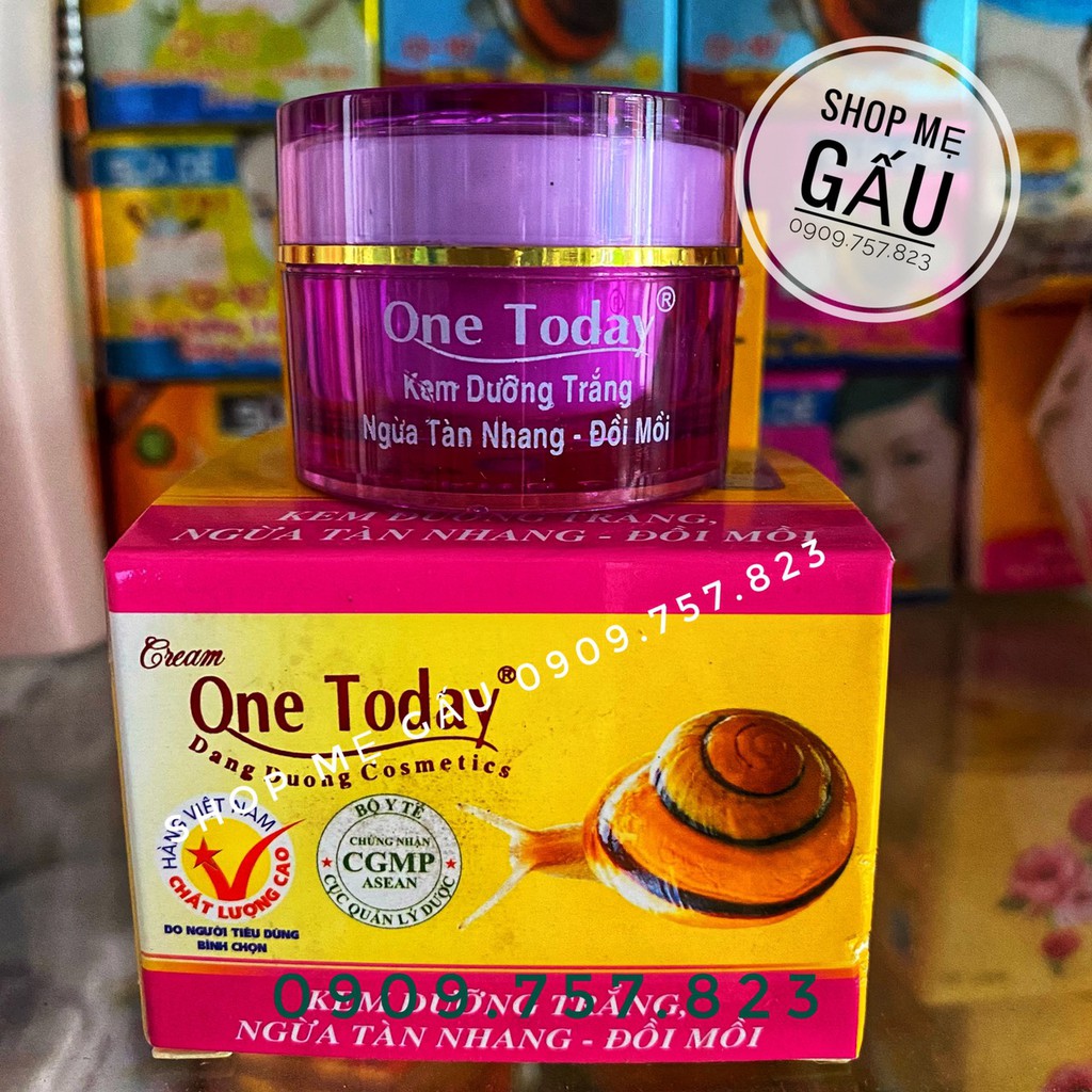 KEm one tàn nhang, đồi. mồi.