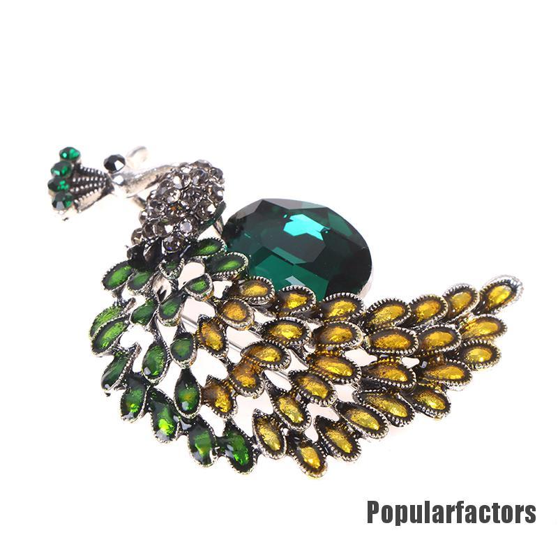 Trâm Cài Áo Hình Chim Công Đính Đá Xanh Lá Cây 1
