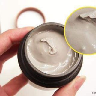 MẶT NẠ BÙN TRO NÚI LỬA INNISFREE