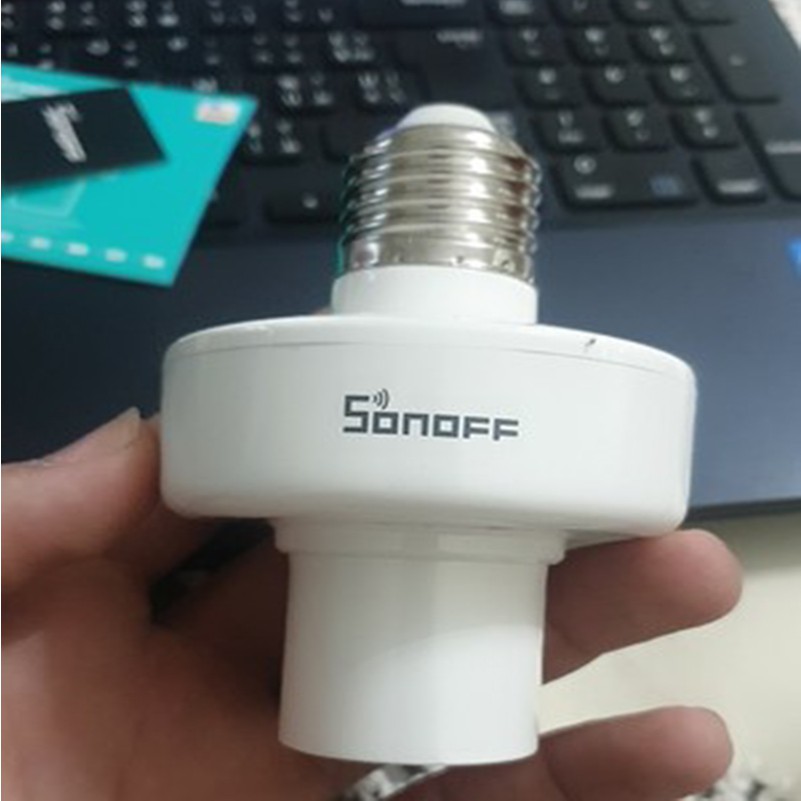 Đui đèn điều khiển từ xa wifi Sonoff SlampherR2, công suất 450W/2A, kết nối qua ứng dụng Ewelink - Bảo hành 6 tháng