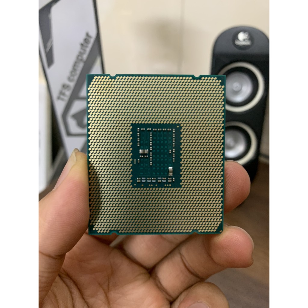 Chip Intel Xeon E5 2673v3 12 Lõi 24 Luồng