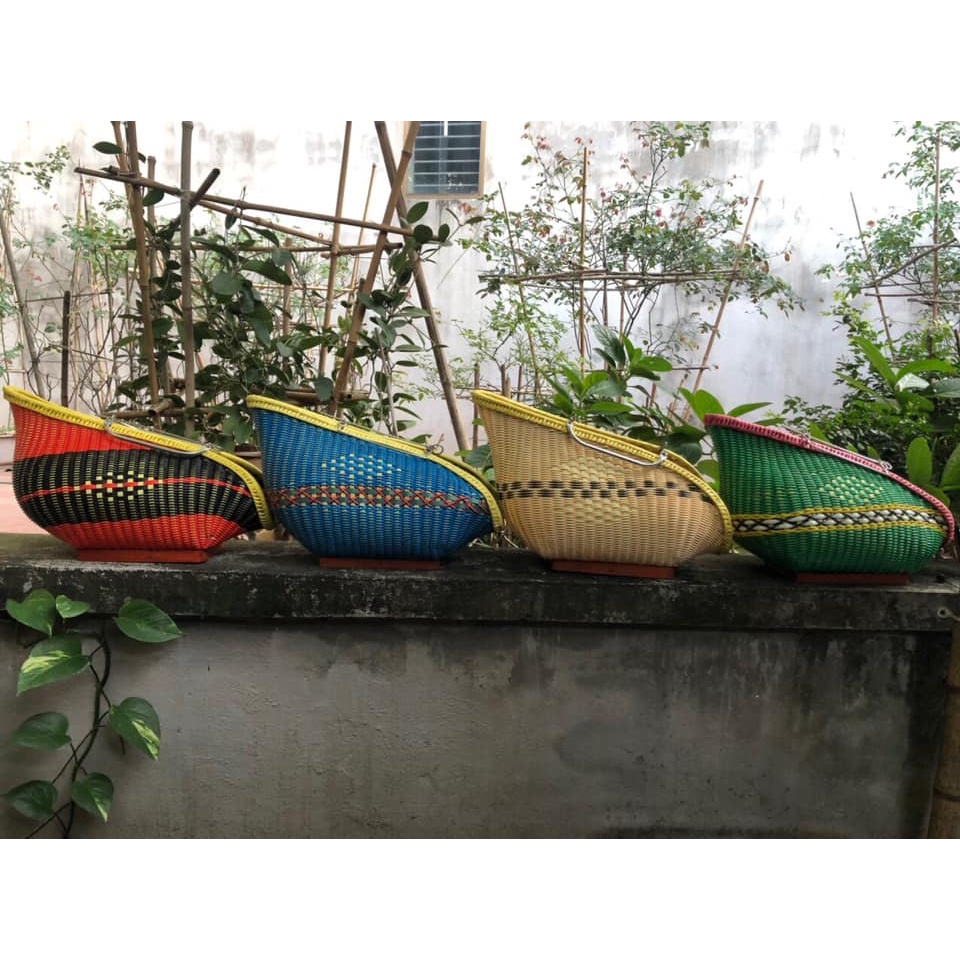 Giỏ Nhựa Gà Rẻ Đẹp