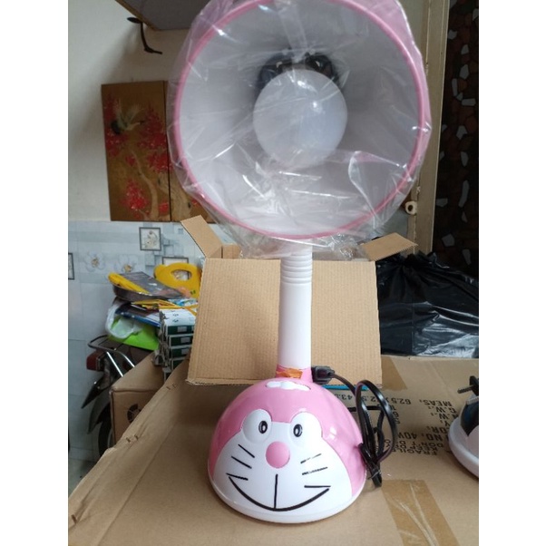 đèn bàn lép kèm bóng đèn.1 chế độ.