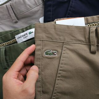 Quần kaki Lacoste dài dáng suông
