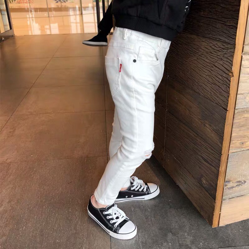 Quần Jeans đen - trắng cho bé