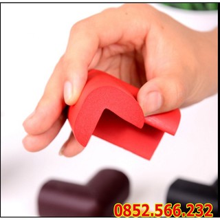 Bịt cạnh bàn xốp / Bịt góc bàn chống va đập