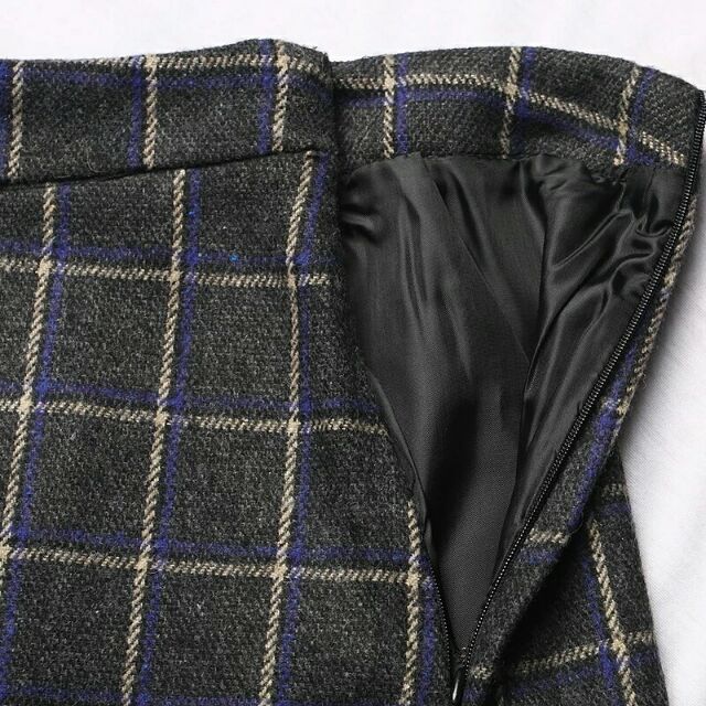 Chân váy dạ kẻ caro