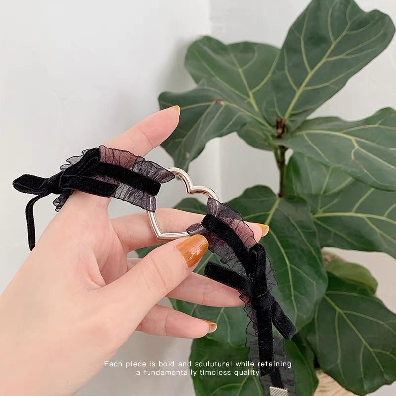 Vòng Cổ Choker Mặt Trái Tim Màu Đen Phong Cách Lolita