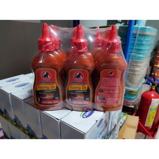 Tương ớt Nam Dương chai 250g