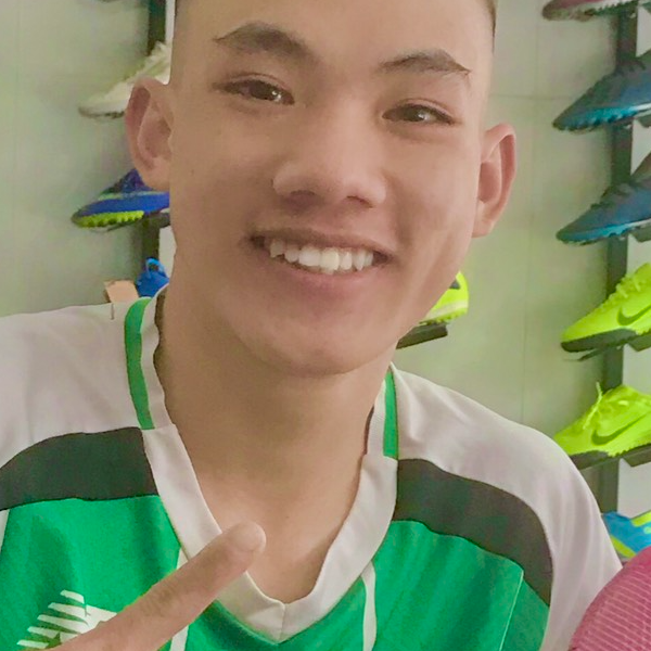 Lyvanquang_giaydabanh.vn