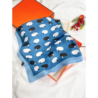 Khăn lụa vuông quàng cổ size 70x70cm