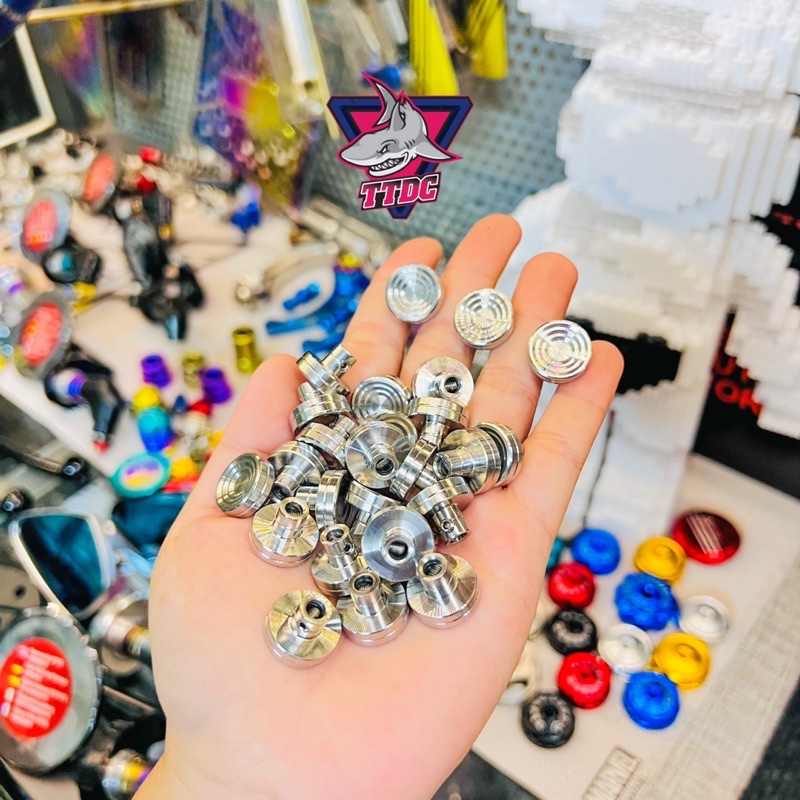 Núm Salaya gắn chỉnh tay thắng RCB ✌