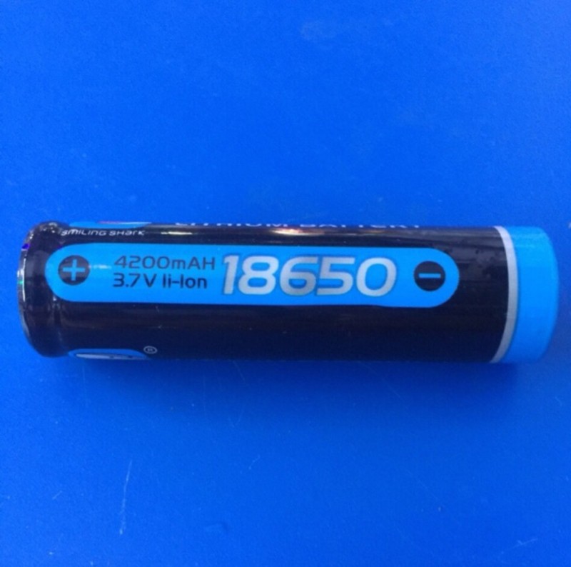 Pin Sạc 18650- 4200mh  - 3v7