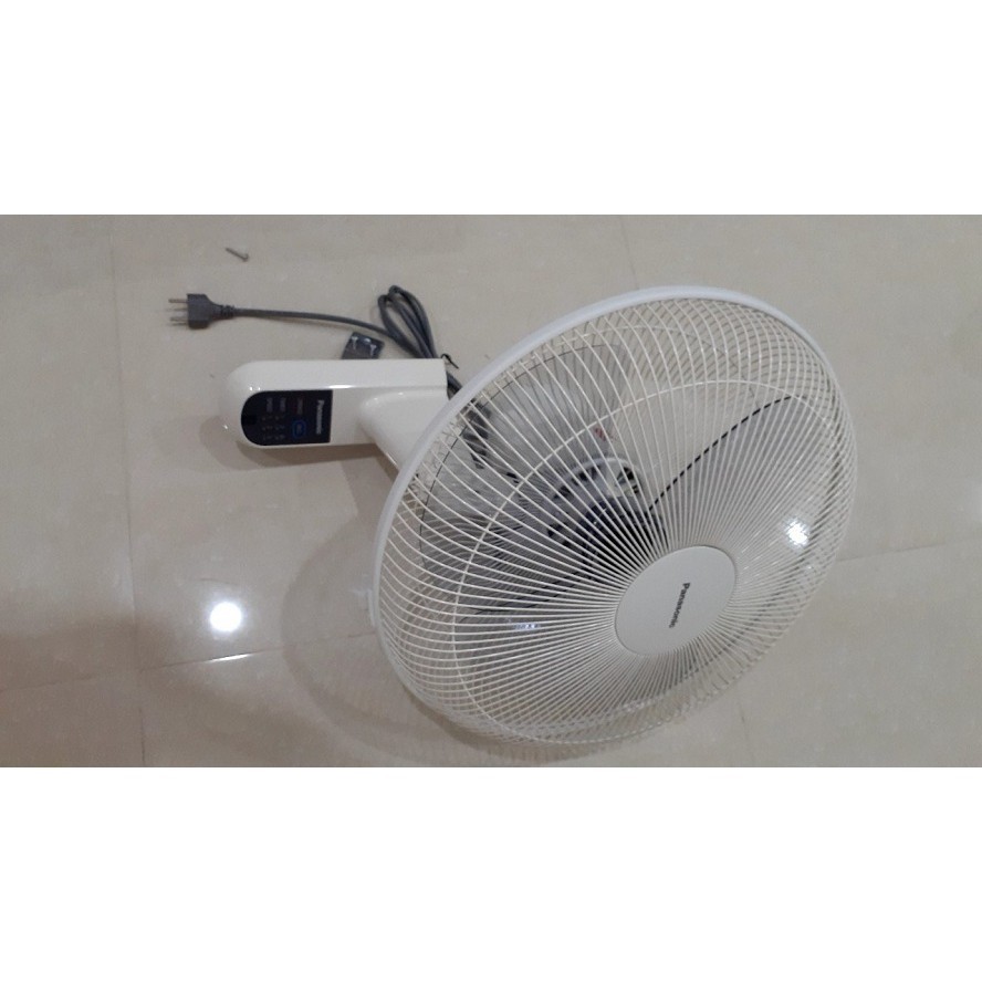 Quạt treo tường Panasonic F-409MB  Hàng Chính Hãng