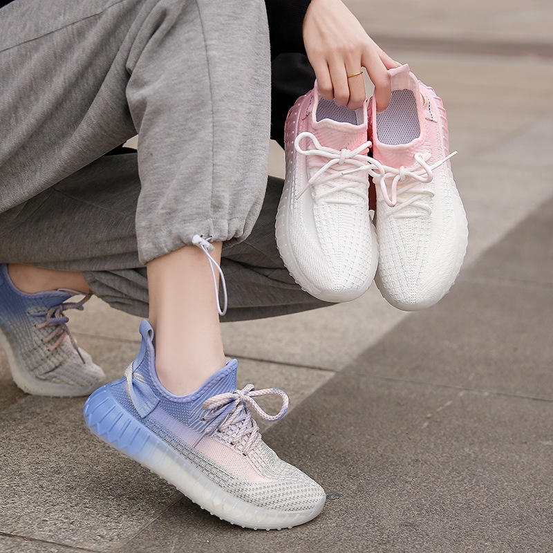 Giày Thể Thao Chzk Flyknit Gọn Nhẹ Thoáng Khí Màu Sắc Gradient Thời Trang